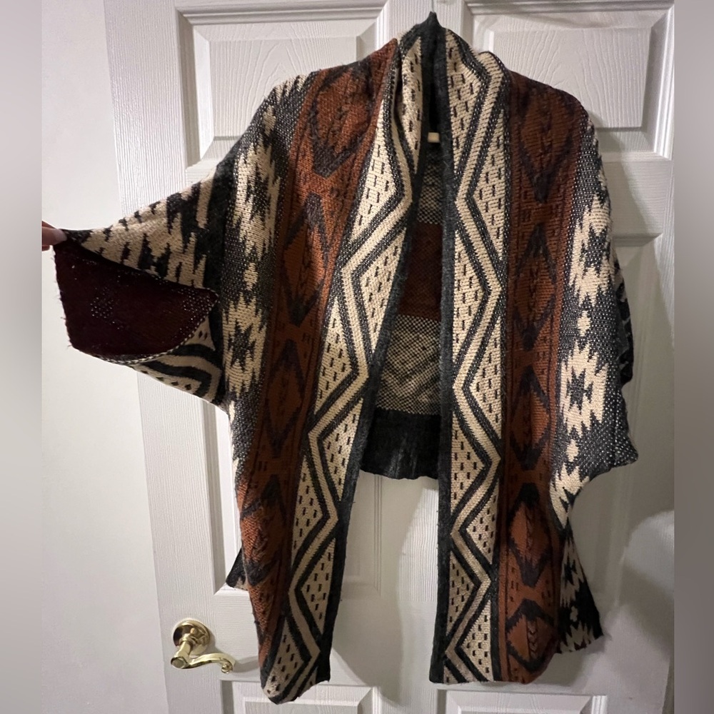 Knit Patterned Open Front Cardigan Shrug